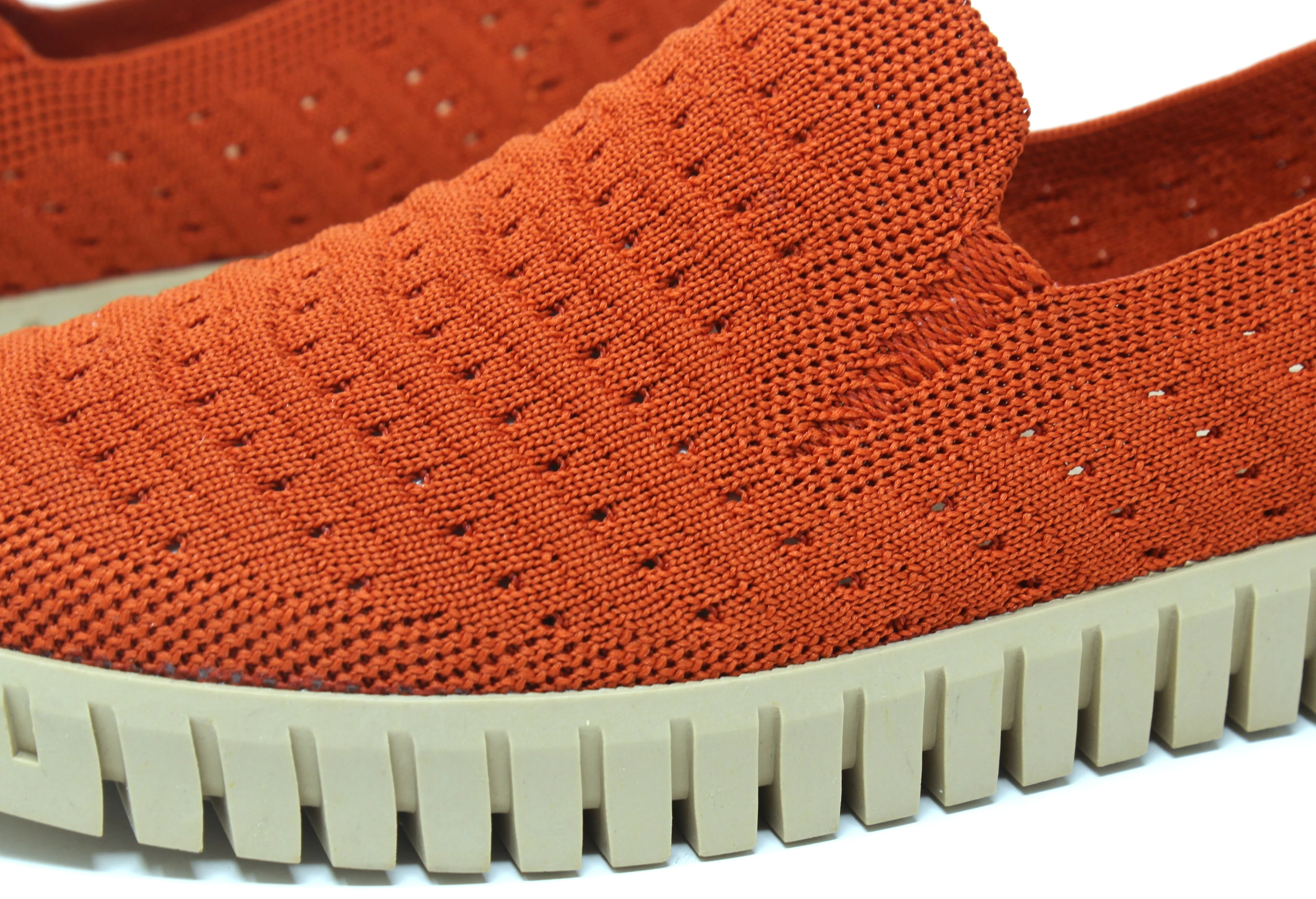 Casual Slip On Breathable Plimsoll - Image 11