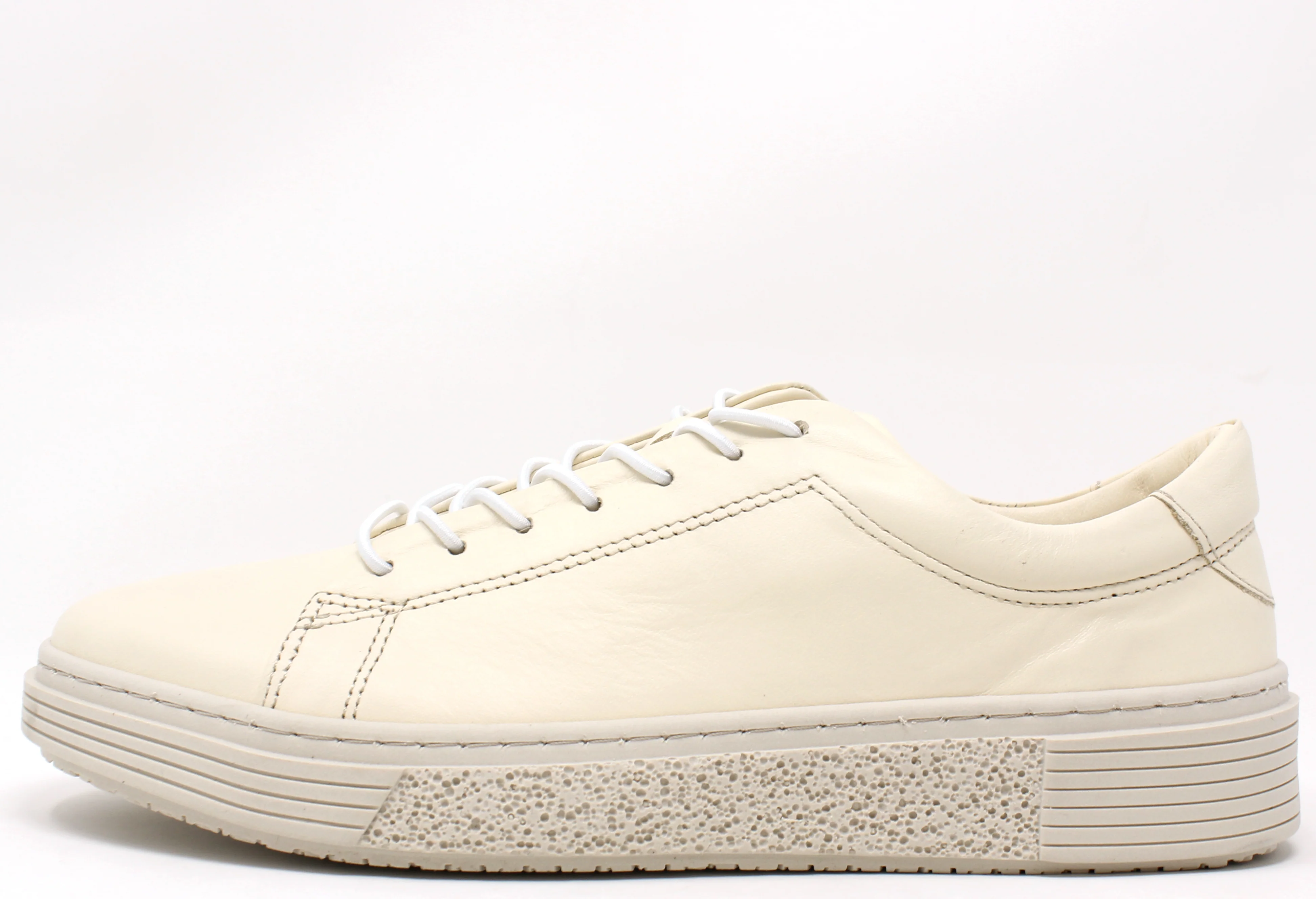 Classic Leather Trainer - Image 5