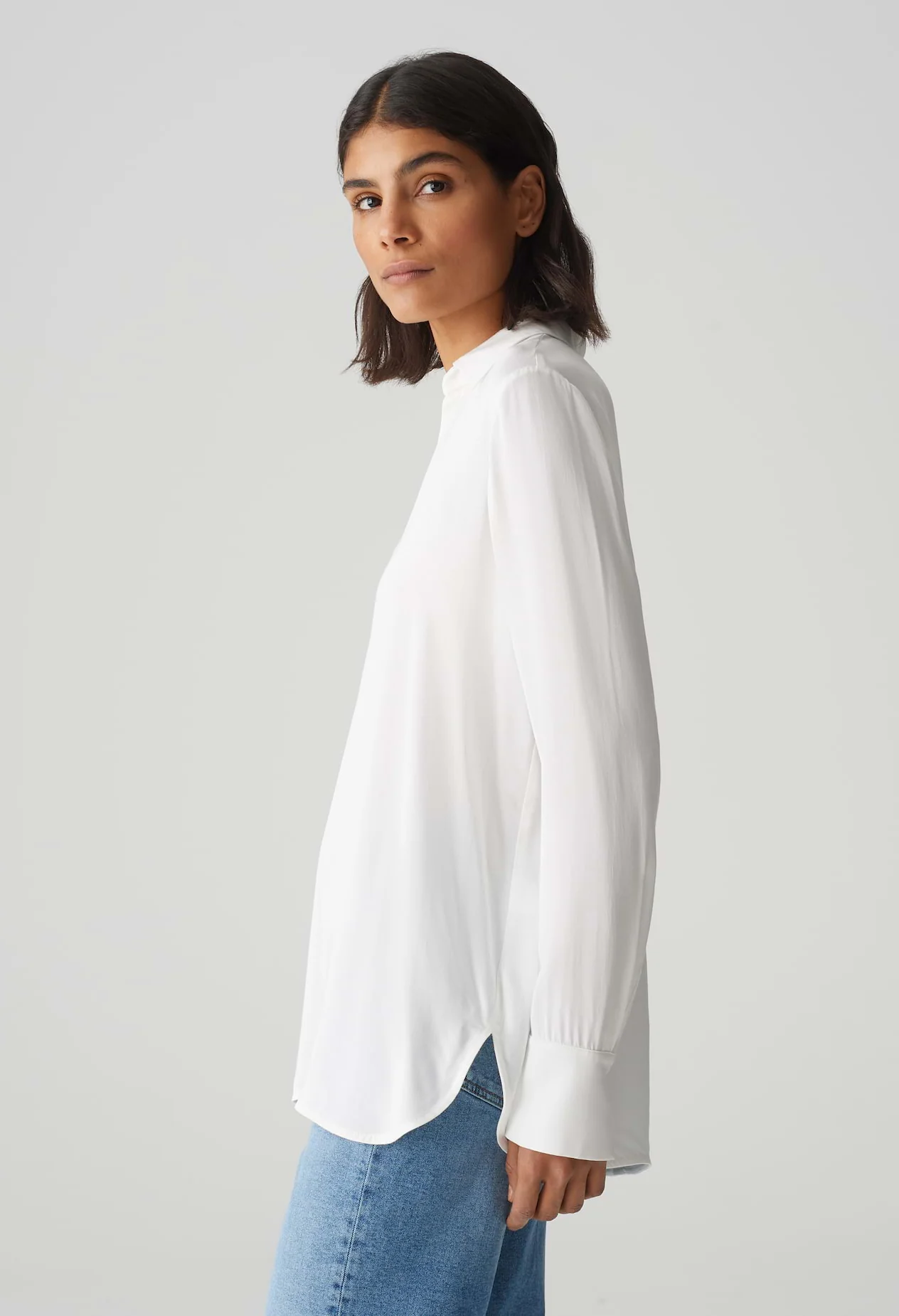 Fangi Blouse - Image 7