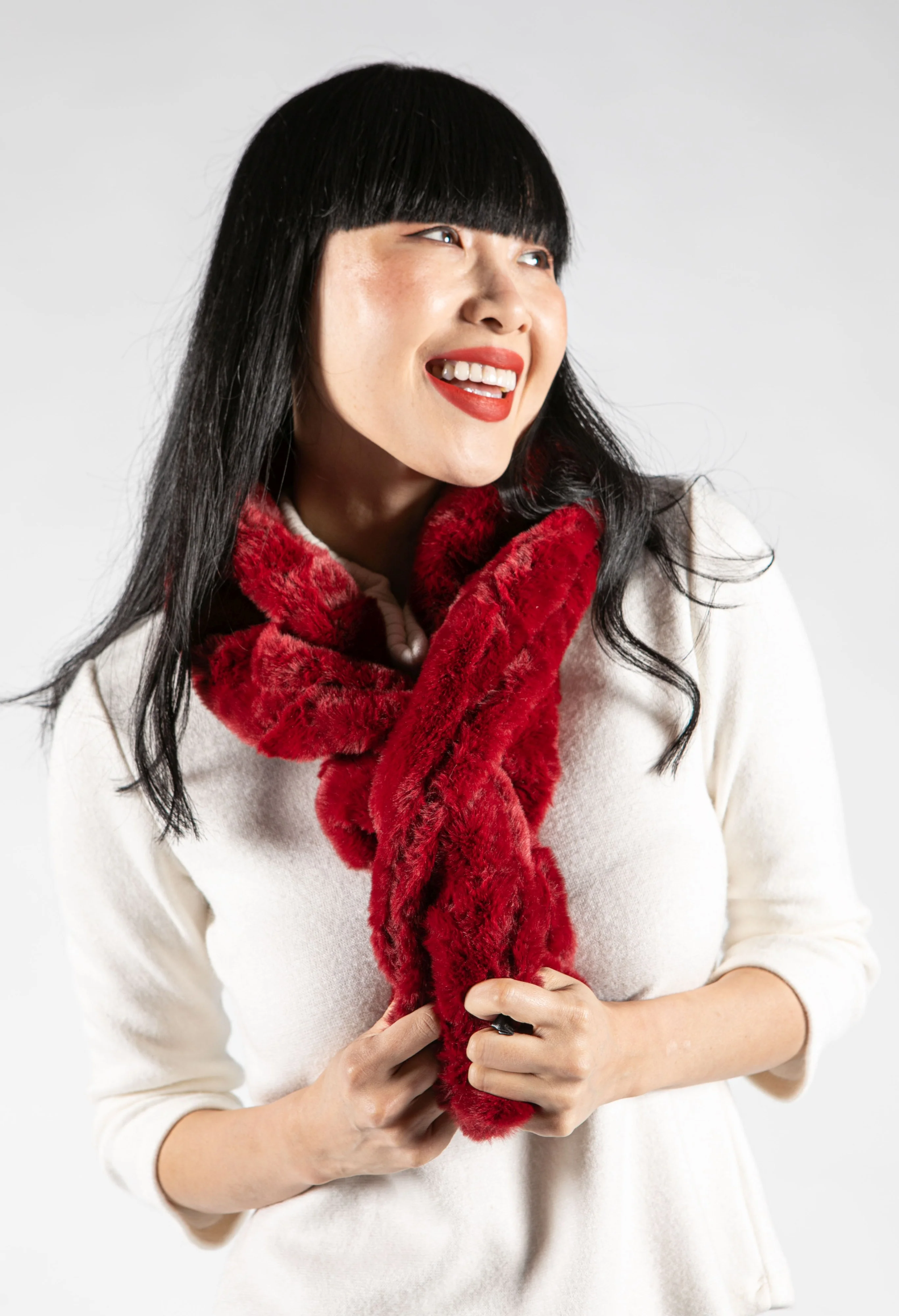 Faux Fur Gathered Look Scarf - Image 10