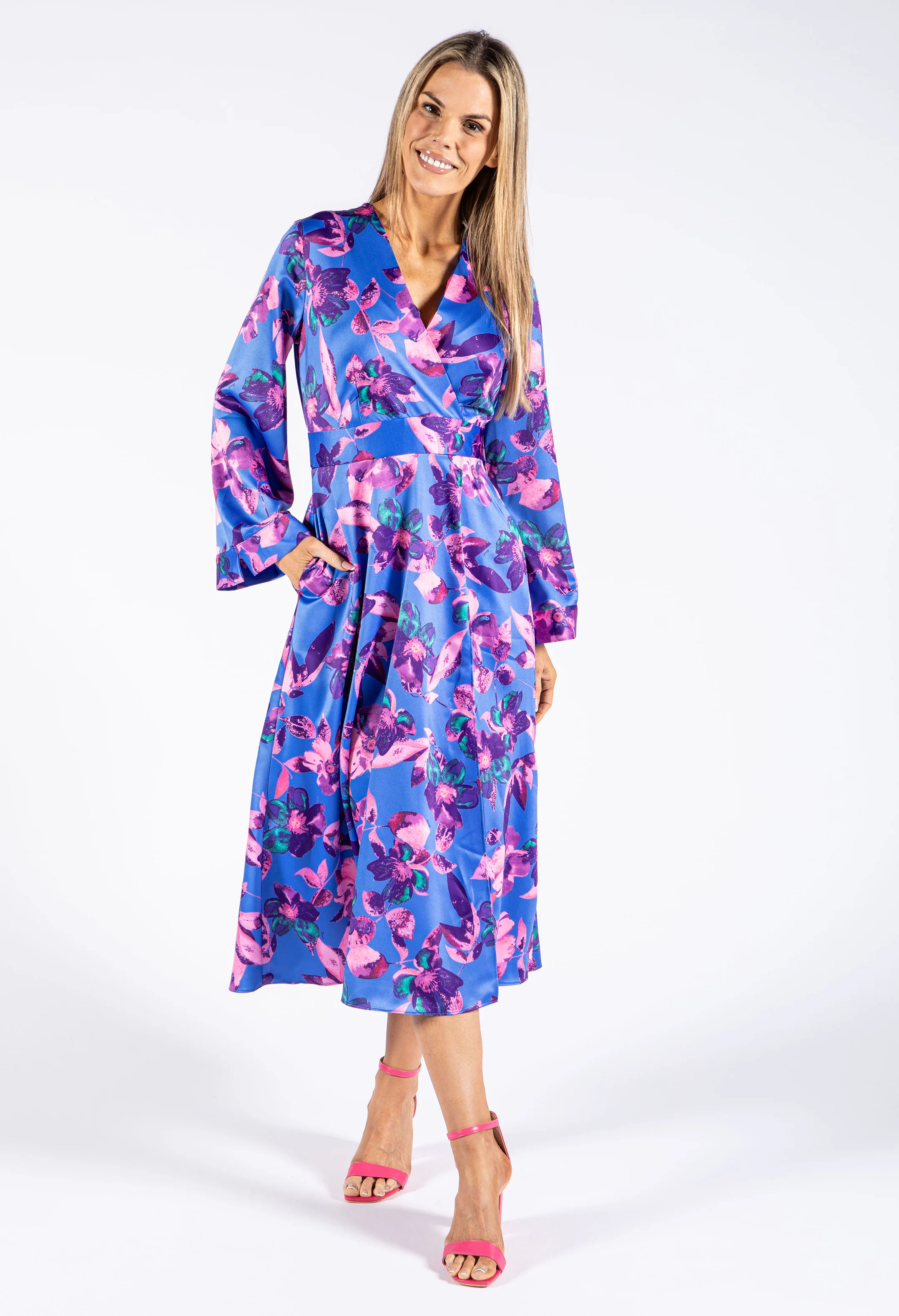Floral Kimono Style Dress - Image 8