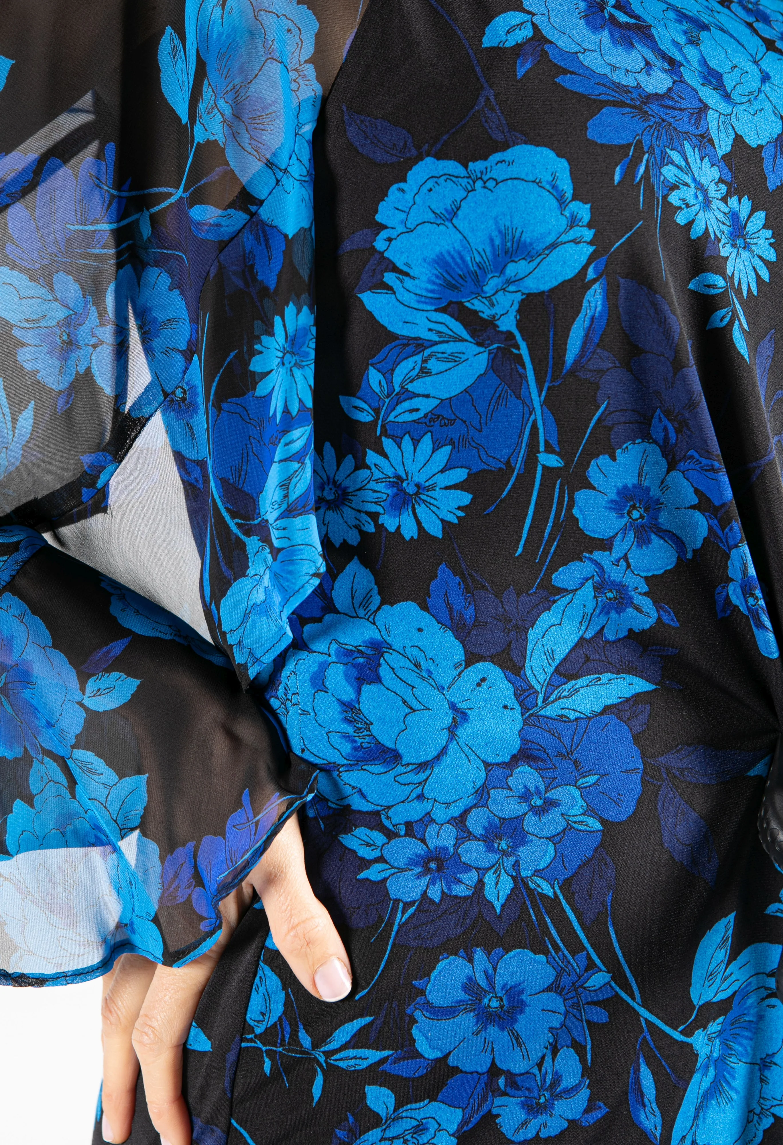 Floral Print Angel Sleeve Dress - Image 9