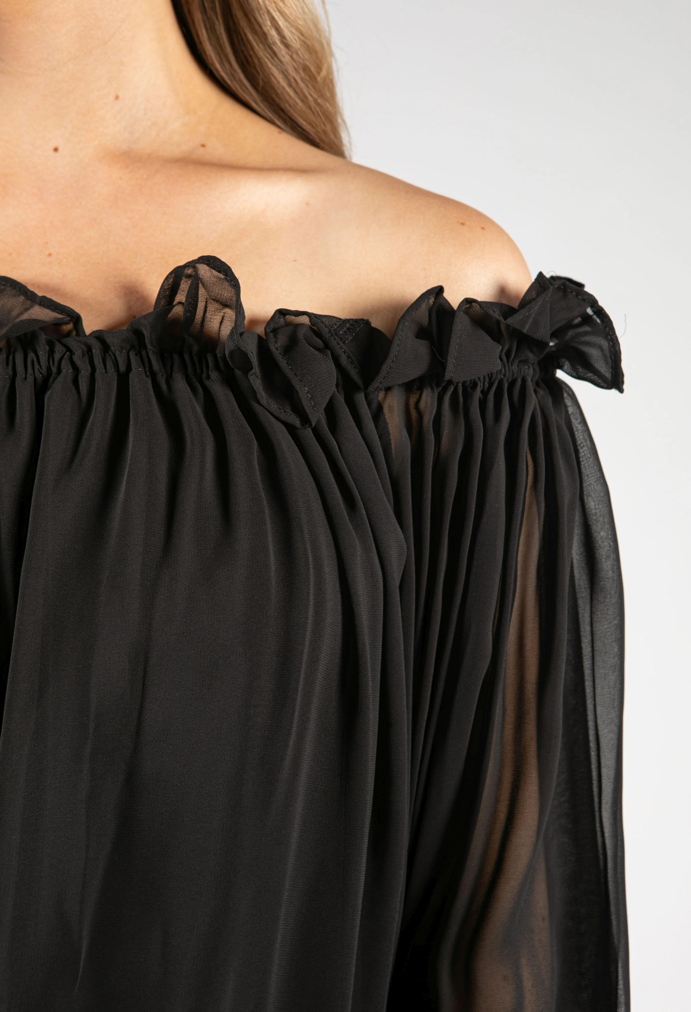 Flowy Ruffled Top - Image 9