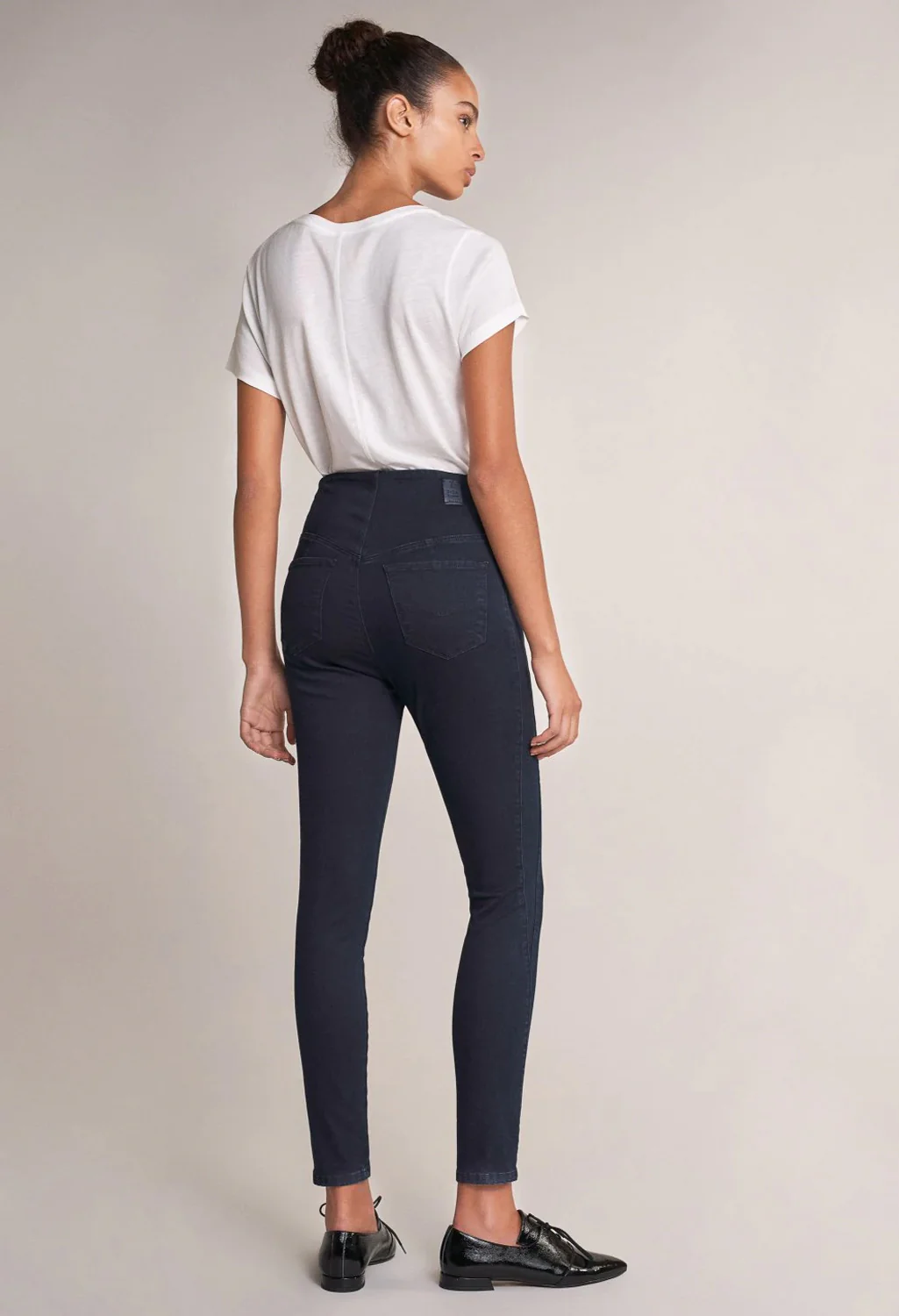 High waisted dark Denim Jeggings - Image 3