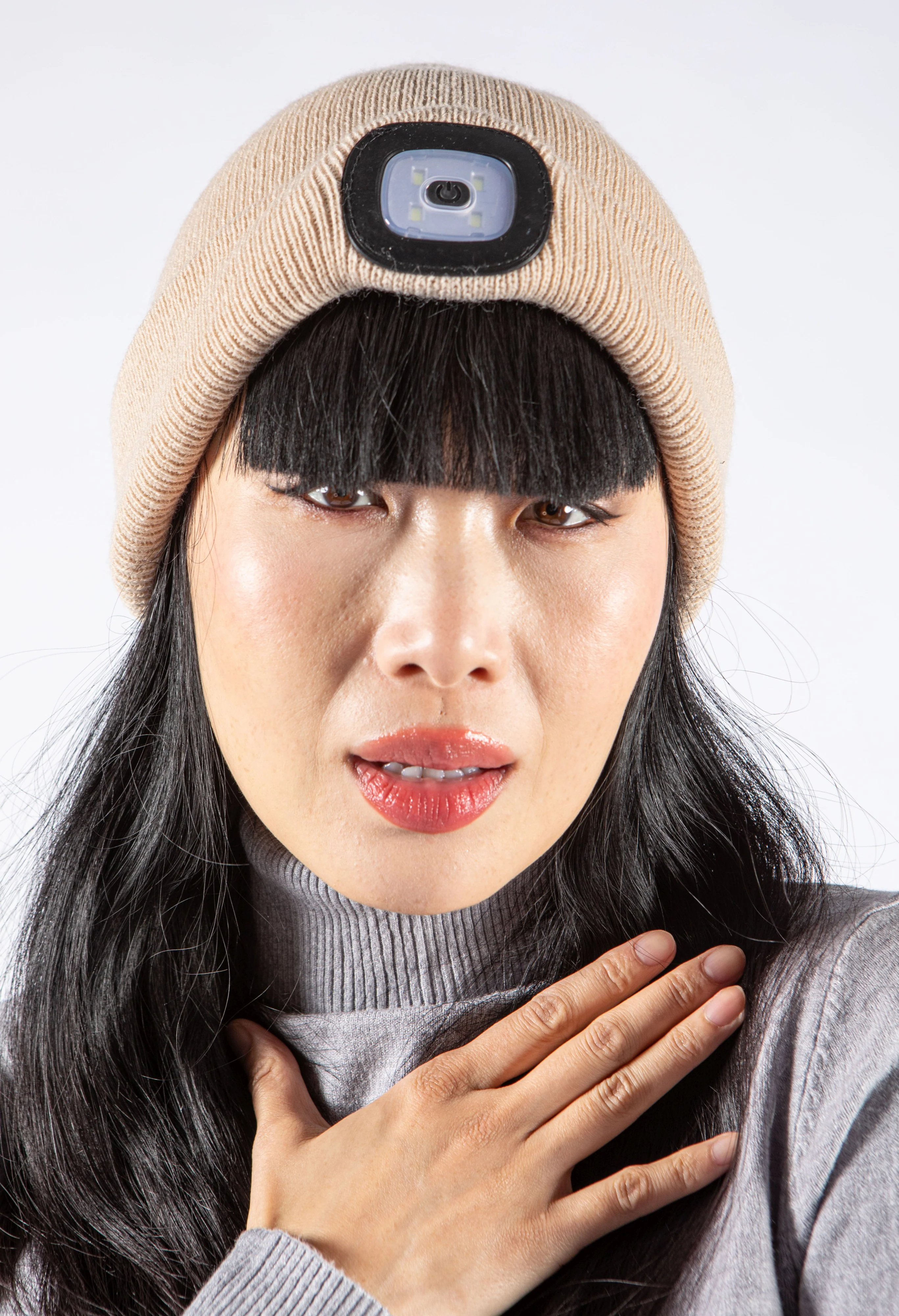 LED Torch Beanie Hat - Image 7