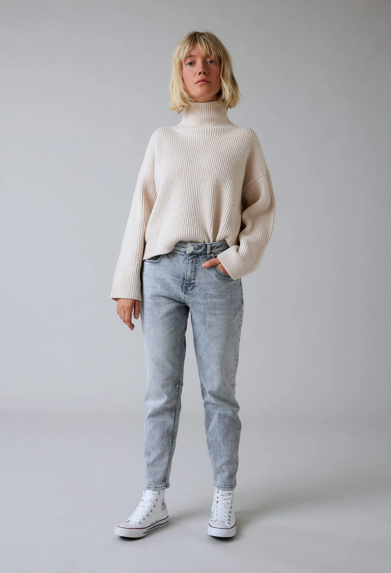 Liandra Iced Jeans - Image 6