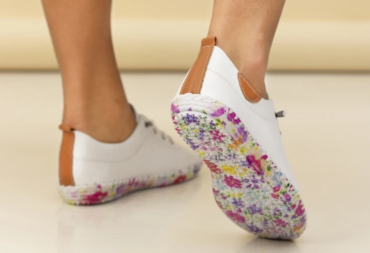 Padstow Leather Plimsoll - Image 4