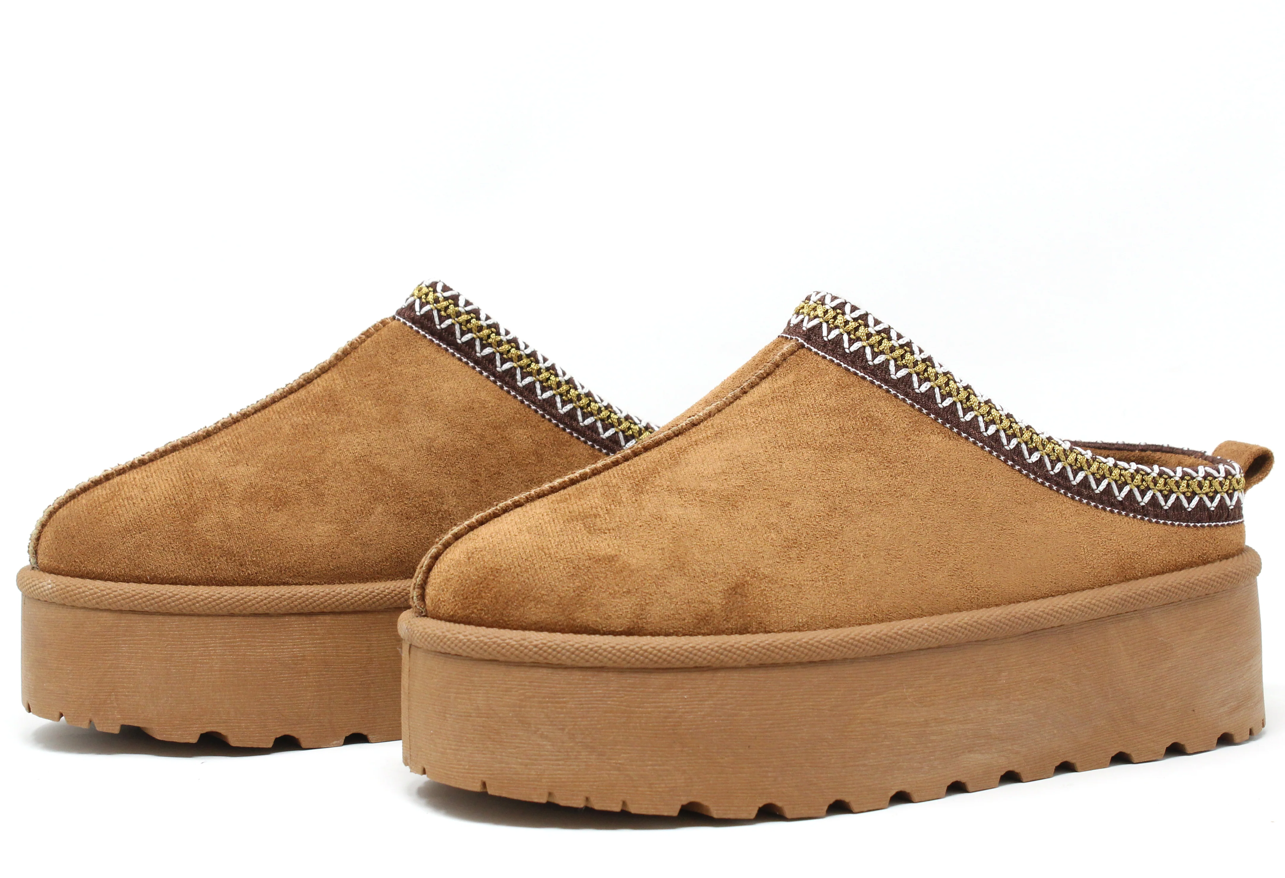 PLATFORM SLIP ON BOOT *RECOMMEND SIZING DOWN* - Image 10