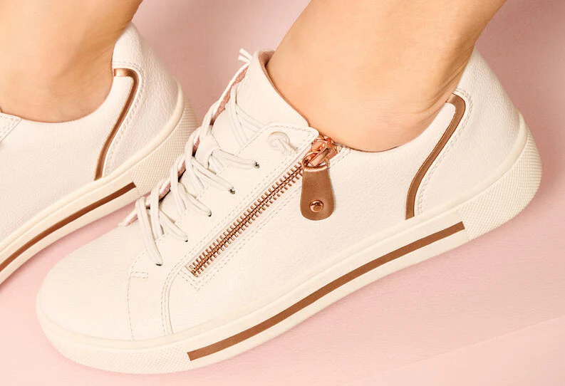 Side Zip Trainer - Image 8