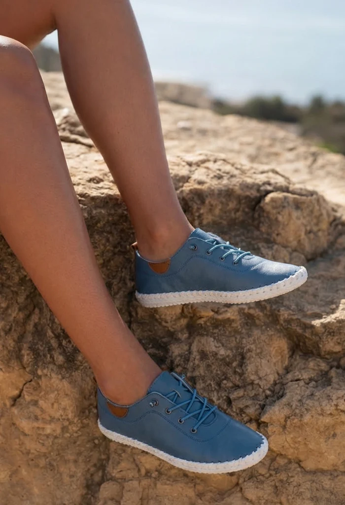 St. Ives Leather Plimsoll - Image 16