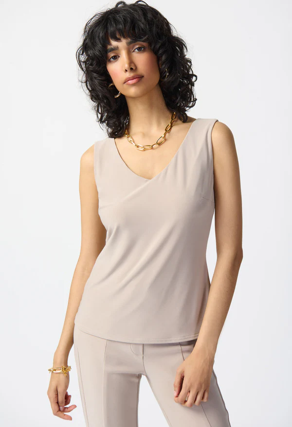 V-NECK SLEEVELESS TOP - Image 6